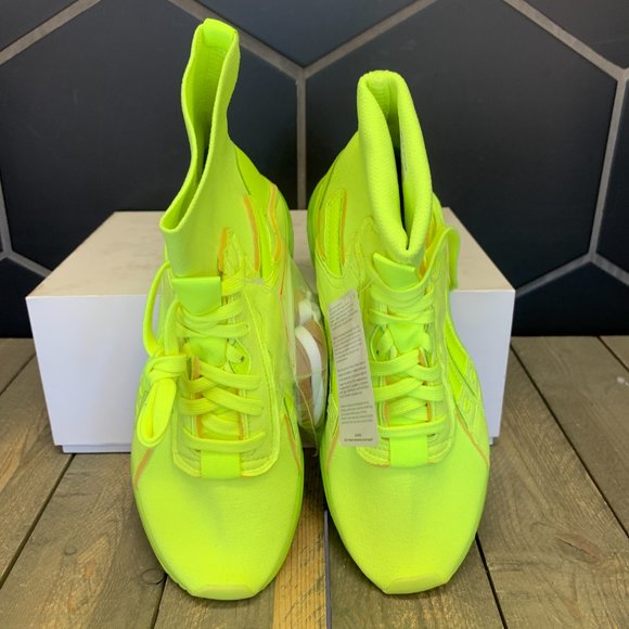 *Reebok Victoria Beckham Bolton Sock Running Ankle Lime Green Sneakers Size 7 - Picture 3 of 6